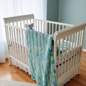 Κουβερτούλα πράσινη με κουκουτσάκια